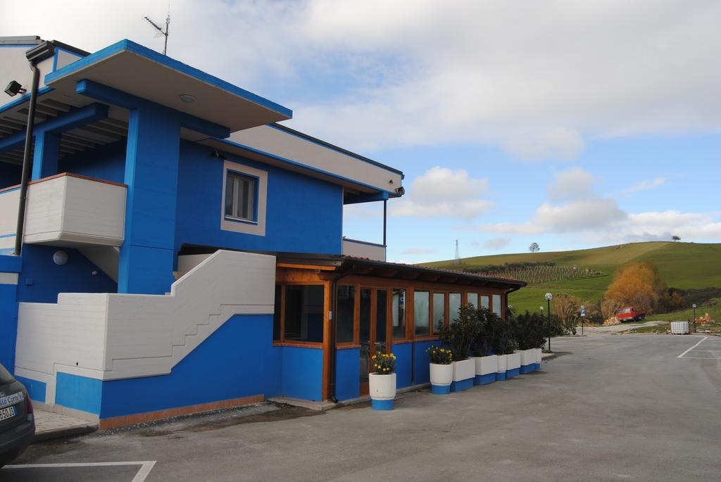B&B Alla Corte Blu Melfi Zewnętrze zdjęcie